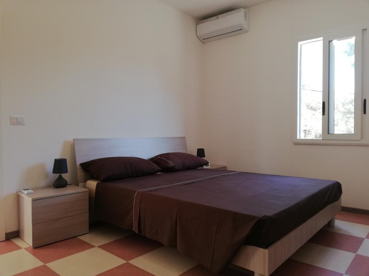 New Rooms On The Beach Pozzallo Exterior photo