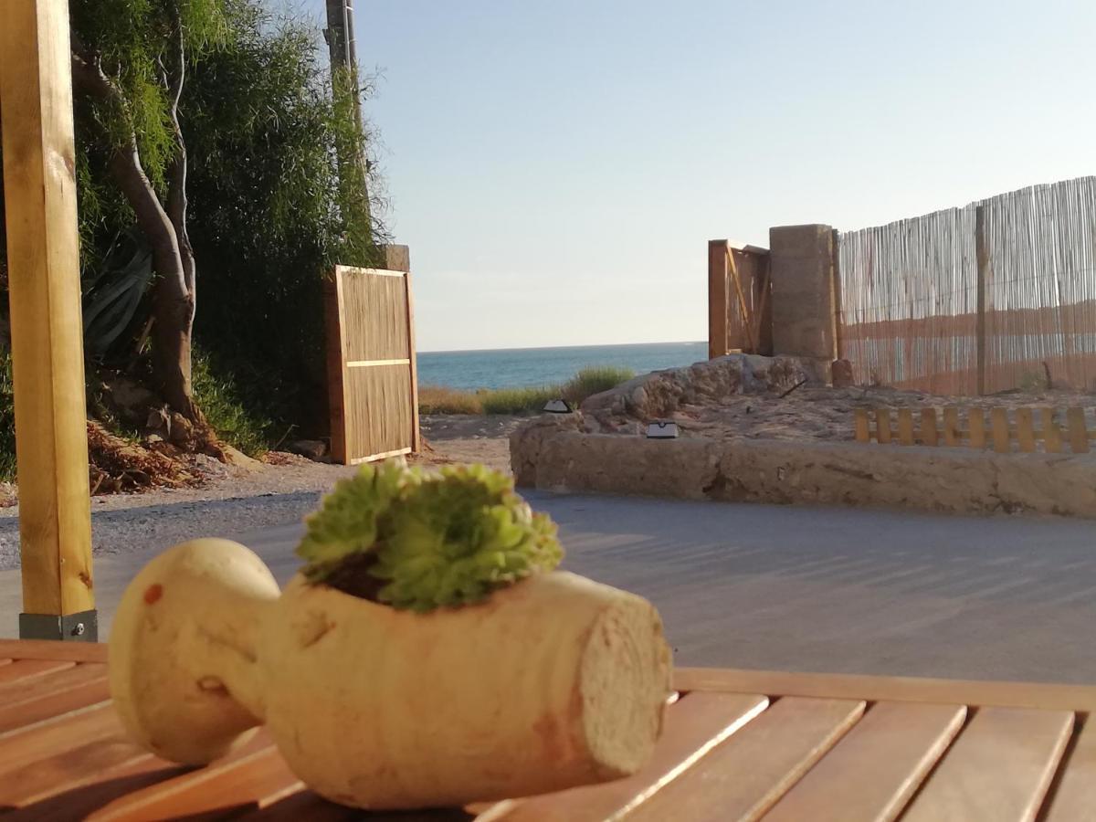 New Rooms On The Beach Pozzallo Exterior photo